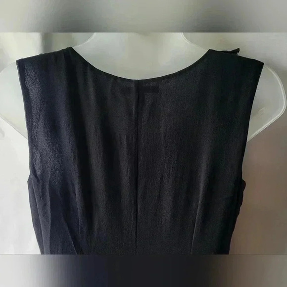 Banana Republic ruffled front silk dress, sleeveless, black, size 6 - Picture 9 of 9